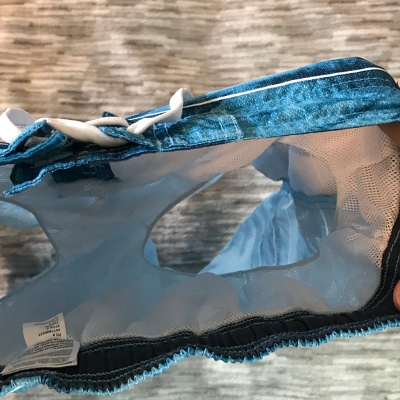 Speedo Blue Striped Palm Tree Swim Trunks - Picture 4 of 8